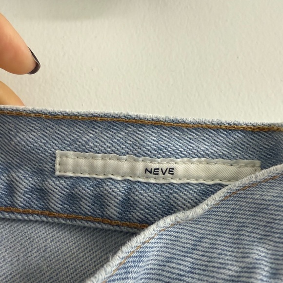 Citizens of Humanity Neve Low Slung Relaxed Jeans - Picture 7 of 8